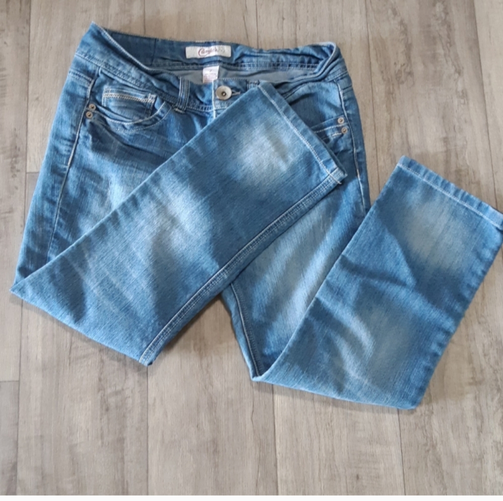 CANDIES Women Retro Jeans sz 7 capri crops or short pants